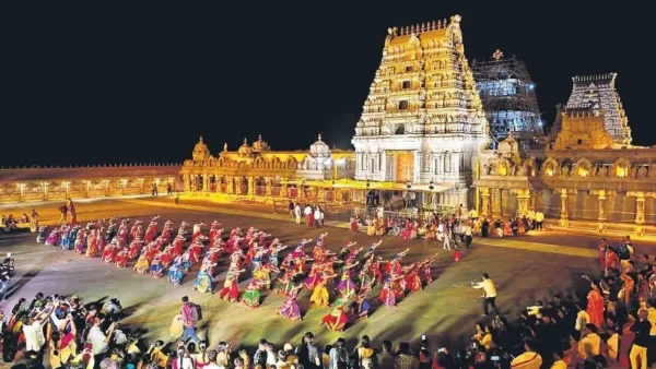 Hyderabad to Yadagirigutta + Surendrapuri + Swarnagiri Temple + Golden Shiva Lingam Temple Tour Package by 4 Seater Car